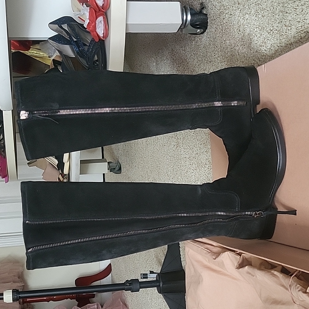 Miu Miu knees high boots in black